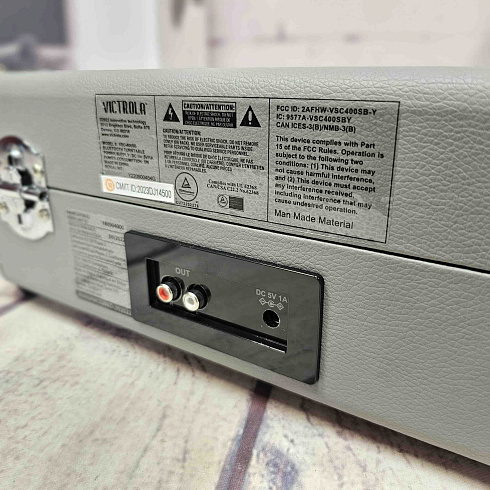 Портативный виниловый проигрыватель VICTROLA JOURNEY+, 33/78/45 об/мин,+BT/AUX/LINE, цвет серый-чёрный
