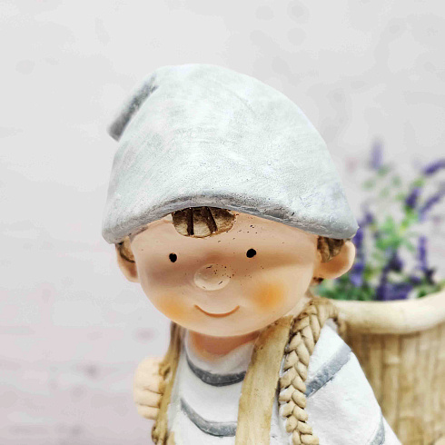 Садовая фигура с кашпо МАЛЬЧИК С КОРЗИНОЙ, 45*26 см