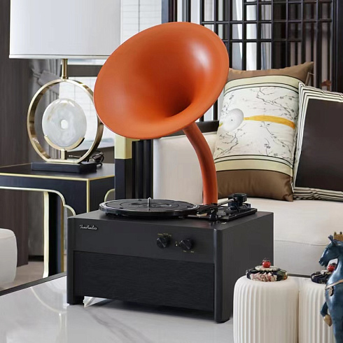 Виниловый проигрыватель RETRO STYLE 33/78/45 об/мин, + FM/BT/USB, цвет чёрный