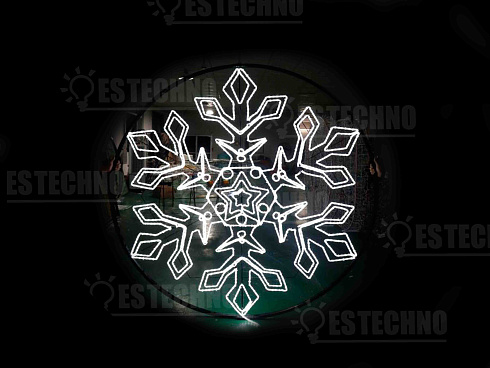 Композиция из 3-х светодиодных снежинок 2D с креплением на горизонтальную поверхность для использования на открытом воздухе