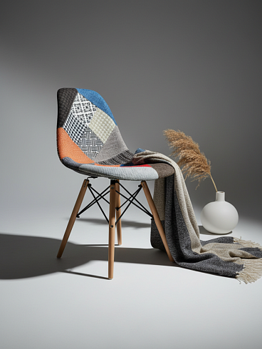 Стул EAMES MOBIL PATCHWORK, 82*46 см