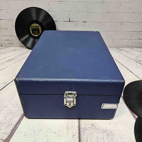 Патефон HIS MASTER'S VOICE 102, Англия