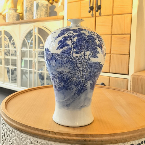 Ваза фарфоровая в традиционном китайском стиле 40*23 см